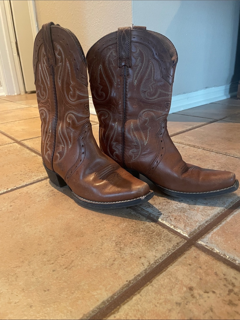 Ariat Brown Leather Western Heeled Boots